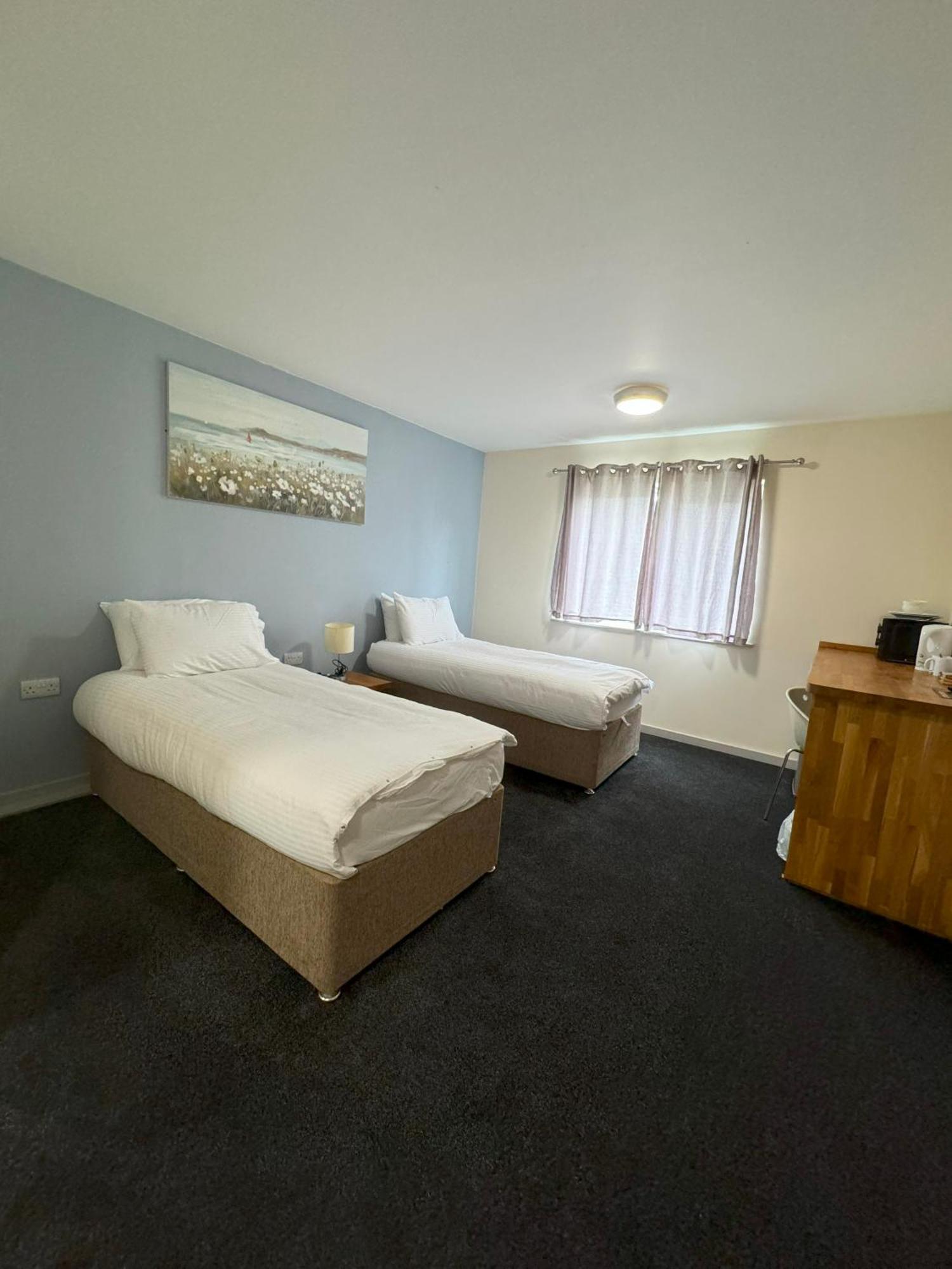 Citilodge Wakefield Hotel By Roomsbooked Екстериор снимка