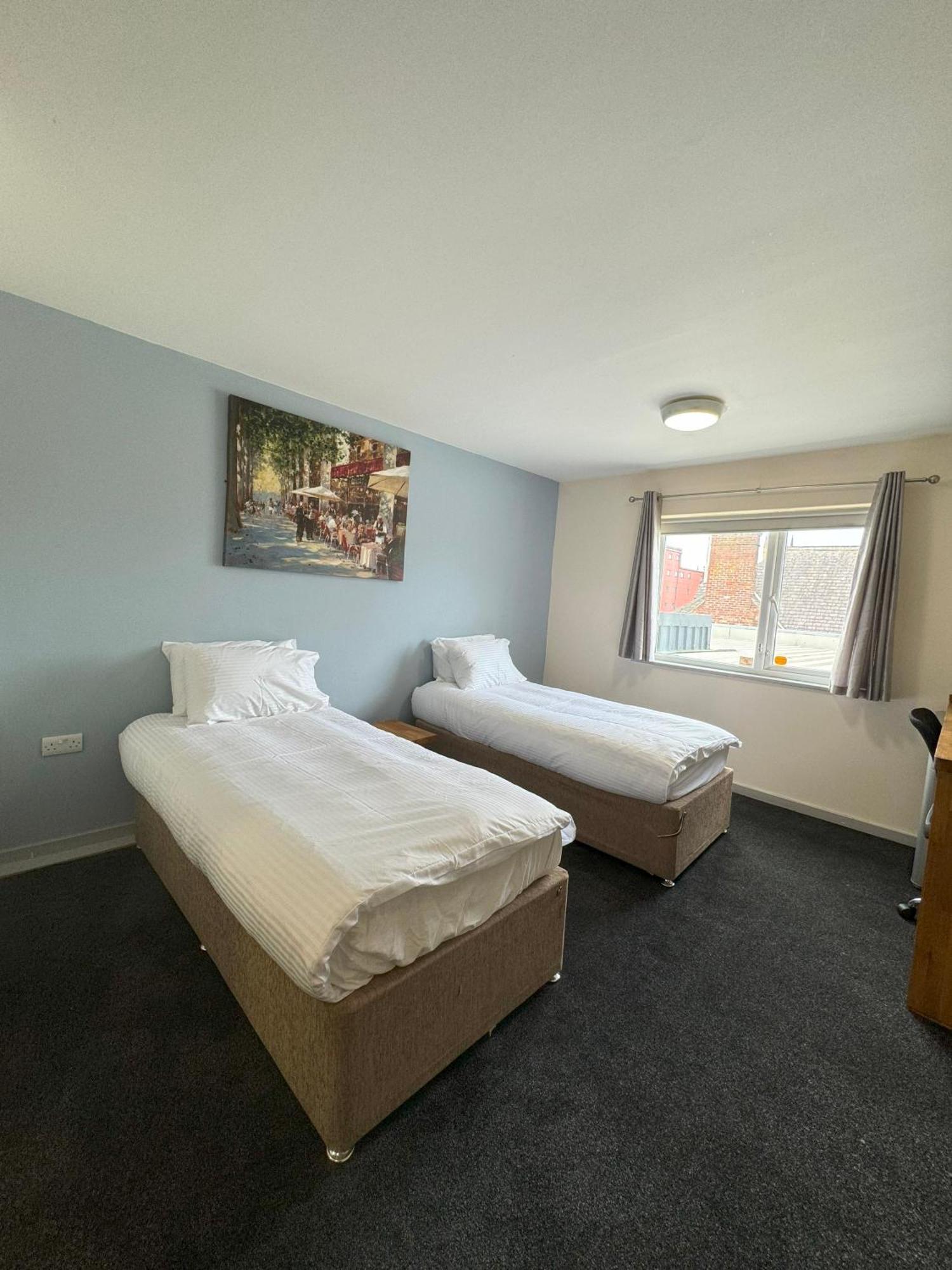 Citilodge Wakefield Hotel By Roomsbooked Екстериор снимка