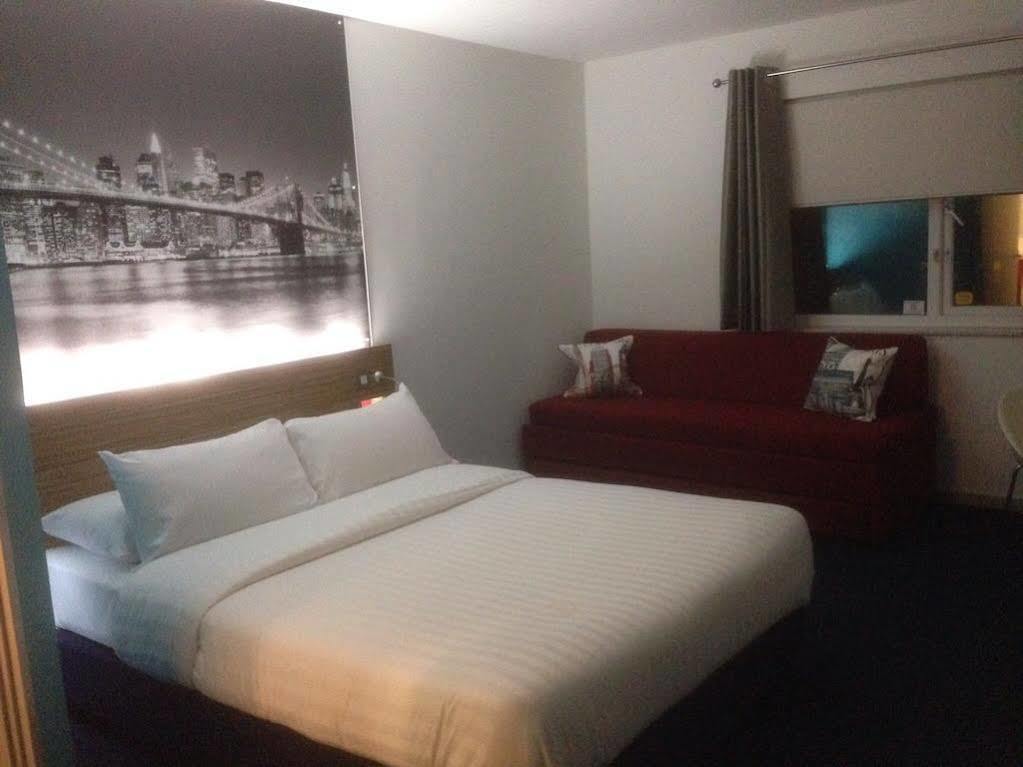 Citilodge Wakefield Hotel By Roomsbooked Екстериор снимка